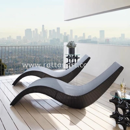 SYNTHETIC LAZY CHAIR ( OUTDOOR / INDOOR)