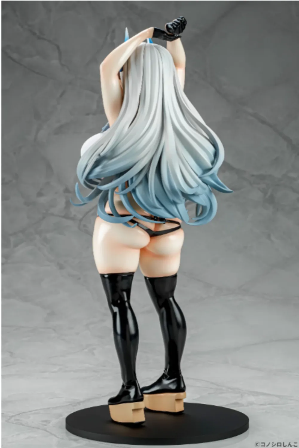 Qsix : Alp Switch - Alternate Colour Ver - 1/6 Scale Figure