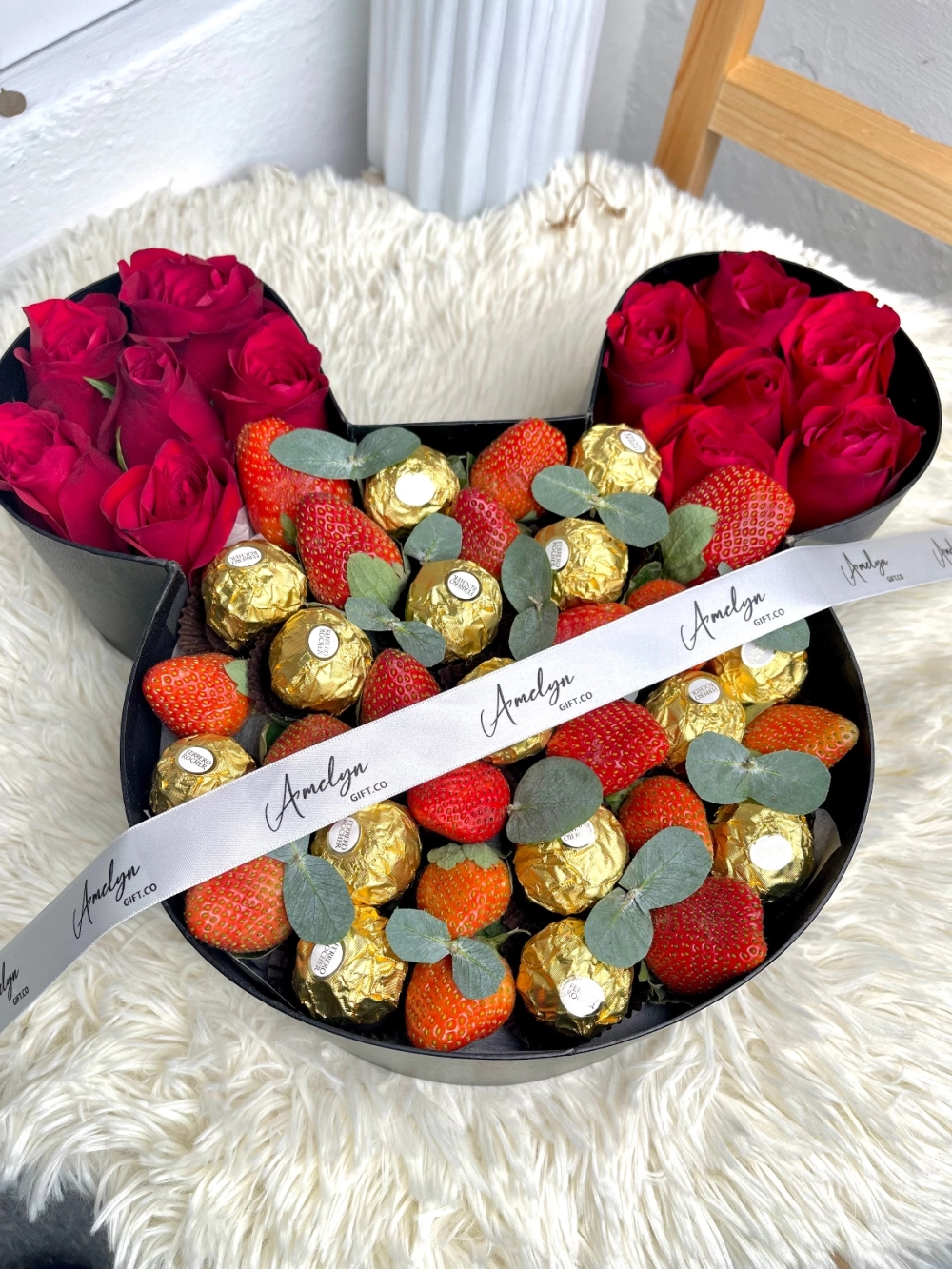 Mickey Black Box with Ferrero rocher & strawberries 