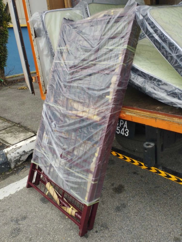 Katil Double Decker 2 Tingkat Asrama | Metal Bed | Pembekal Perabot Asrama Area Penang Kedah Perak