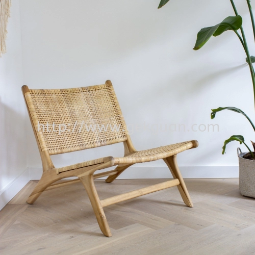 RLC 007 - RATTAN LOUNGE CHAIR