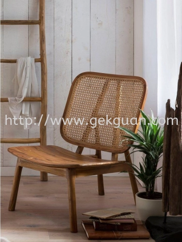 RLC 008 - RATTAN LOUNGE CHAIR