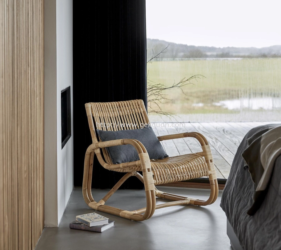 RLC 013 - RATTAN LOUNGE CHAIR