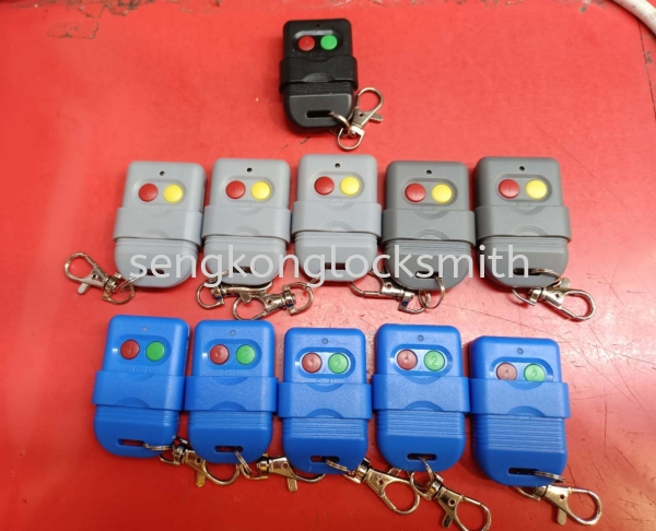 duplicate auto gate remote control  Auto Gate Remote Ccontrol Selangor, Malaysia, Kuala Lumpur (KL), Puchong Supplier, Suppliers, Supply, Supplies | Seng Kong Locksmith Enterprise