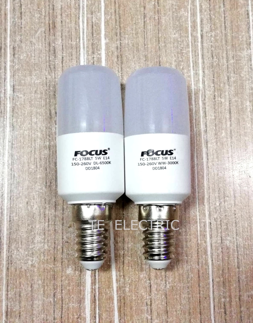 FOCUS E14 LED STICK BULB 5W 320 LMN LED STICK BULB DAYLIGHT / WARMWHITE