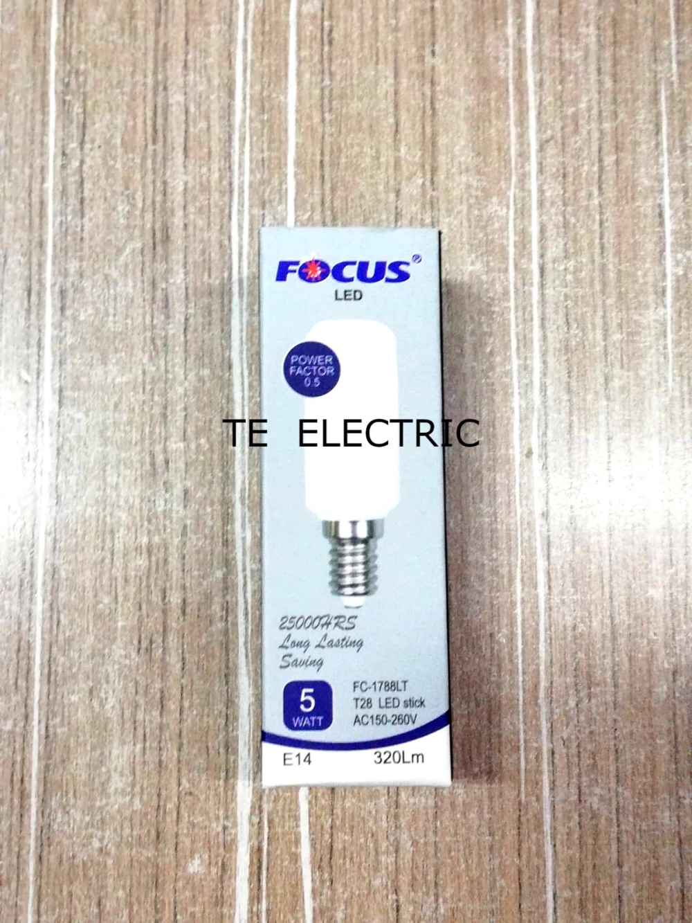 FOCUS E14 LED STICK BULB 5W 320 LMN LED STICK BULB DAYLIGHT / WARMWHITE