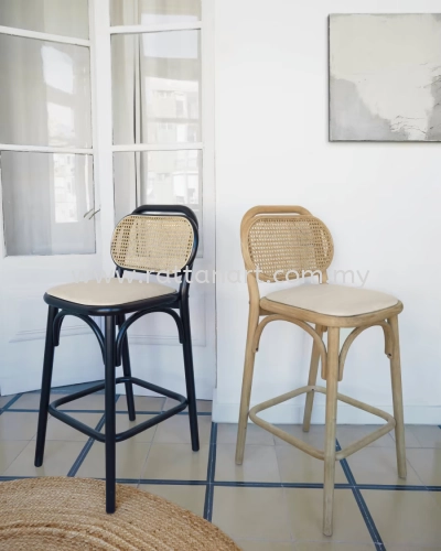 WOODEN BAR STOOL