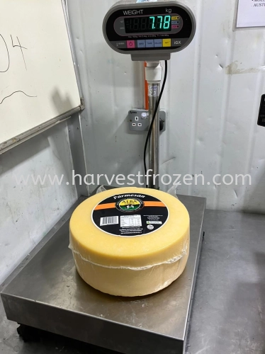 AUSTRALIA PARMESAN WHEEL 7-8KG