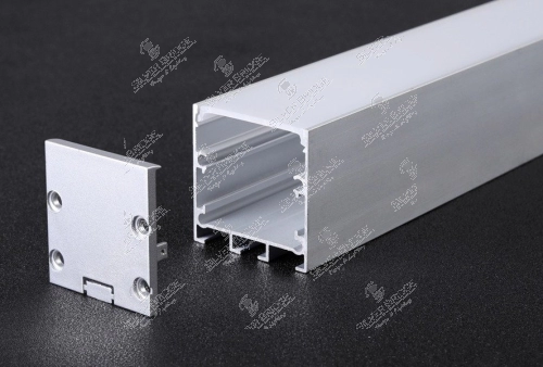 SB773535M Linear Light