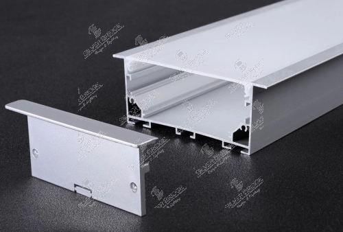 SB777635A Linear Light