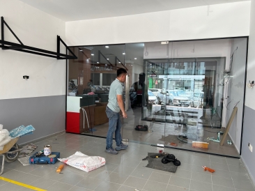 Motor Showroom Renovation