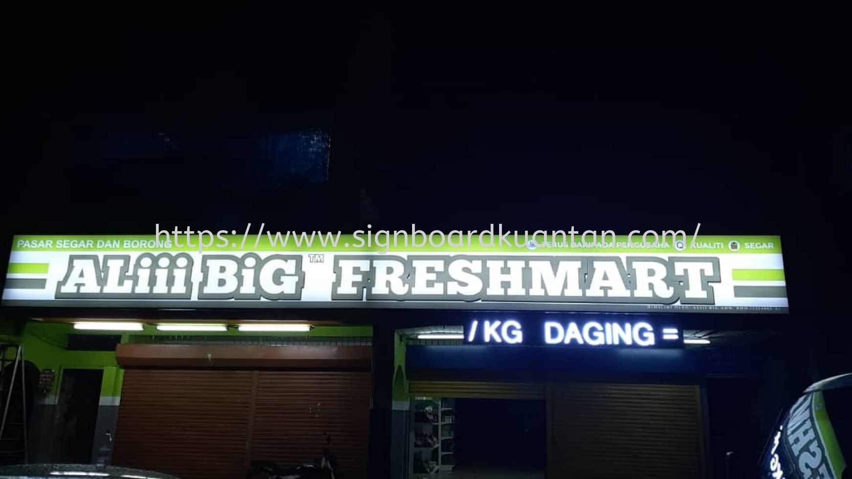 ALIII BIG FRESHMART LIGHTBOX AT KUANTAN AIR PUTIH MALAYSIA 