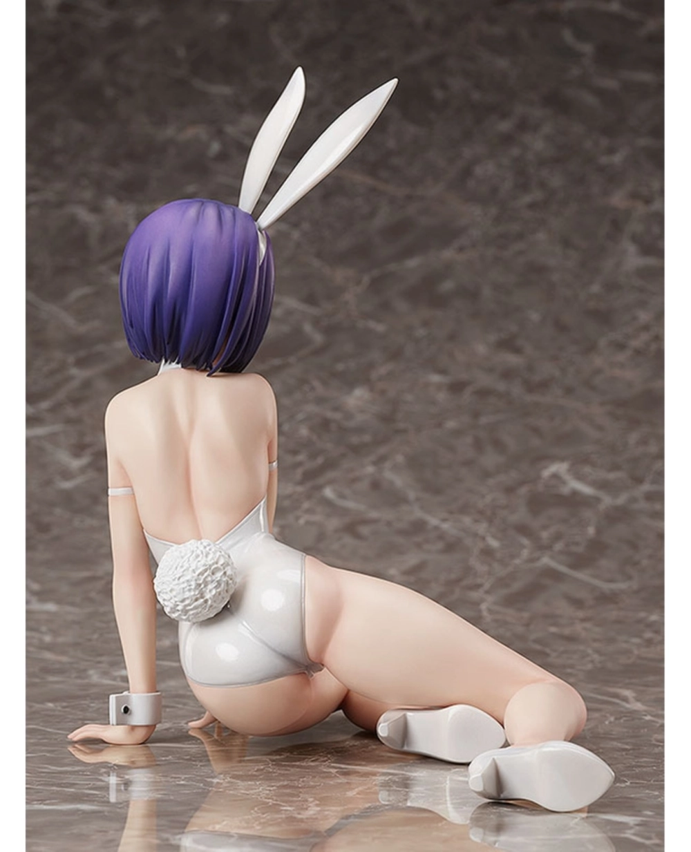 FREEing To Love-Ru Darkness Haruna Sairenji: Bare Leg Bunny Ver.