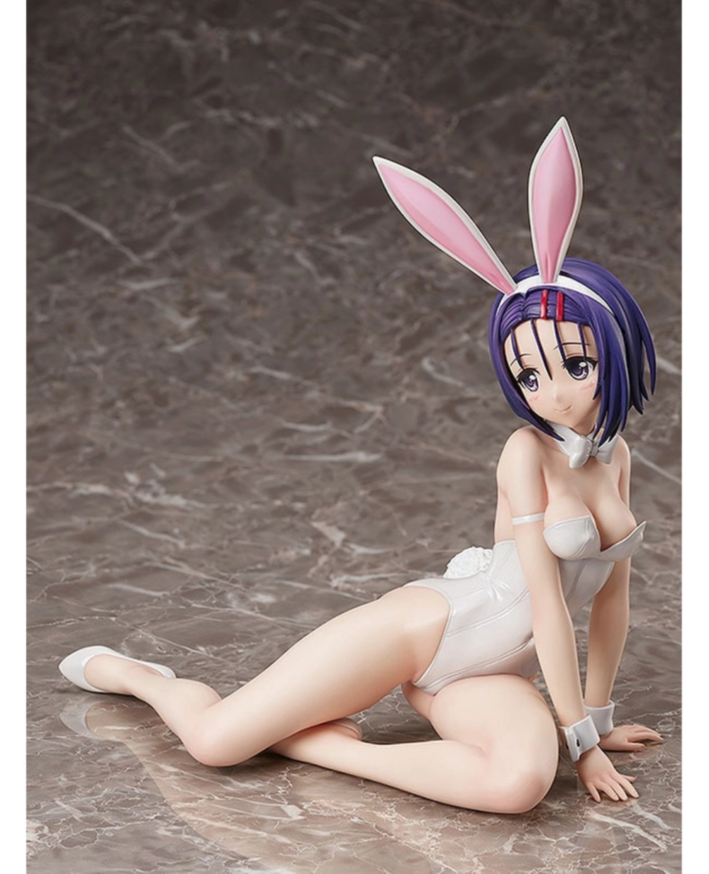 FREEing To Love-Ru Darkness Haruna Sairenji: Bare Leg Bunny Ver.