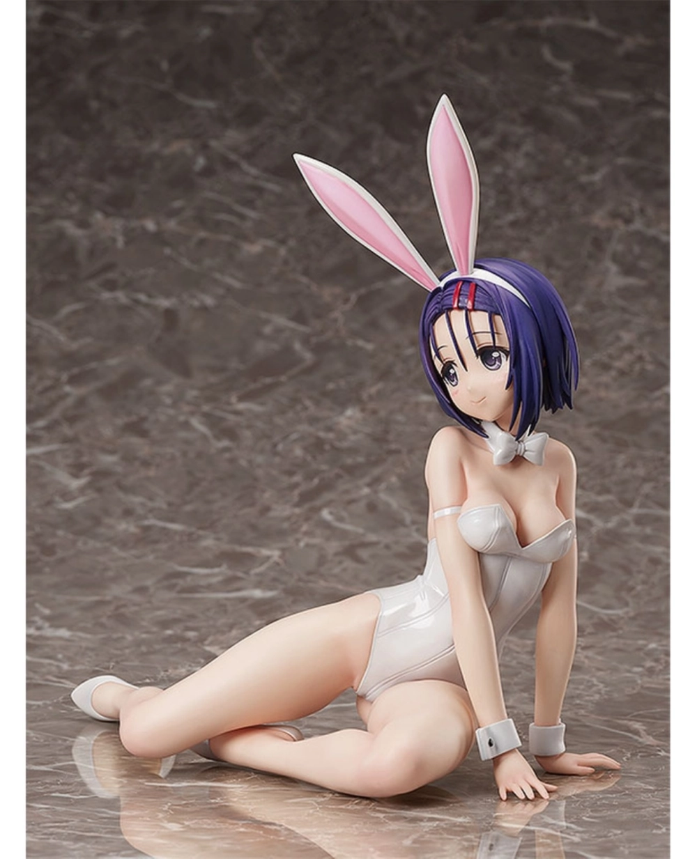 FREEing To Love-Ru Darkness Haruna Sairenji: Bare Leg Bunny Ver.