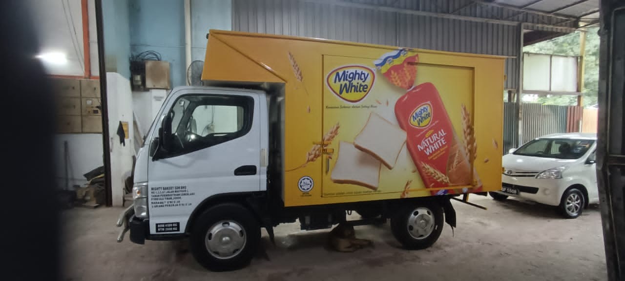 Mighty White NATURAL WHITE Lorry sticker