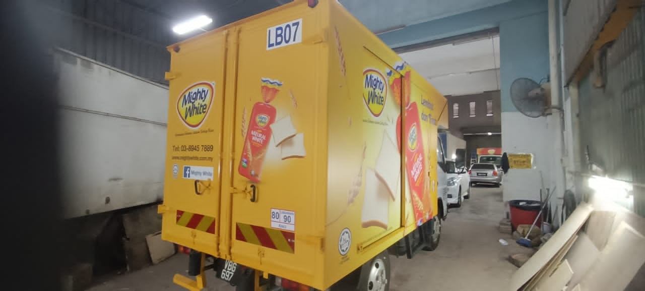 Mighty White NATURAL WHITE Lorry sticker