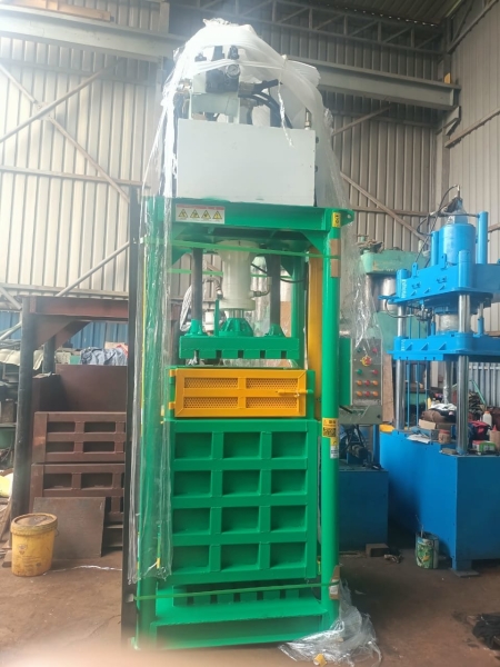 Hydraulic Fenced Baler For Clothing. (Textile) HYDRAULIC SCRAP COMPACTOR (BALER) MACHINE Selangor, Malaysia, Kuala Lumpur (KL), Puchong Supplier, Distributor, Supply, Supplies | Newton Hydraulics Sdn Bhd