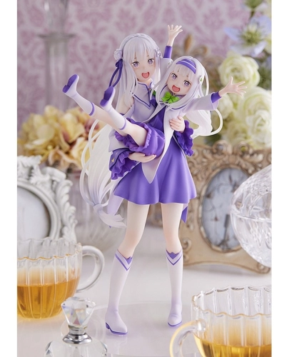 S-Fire Re:ZERO -Starting Life in Another World- Figure Emilia & Childhood Emilia