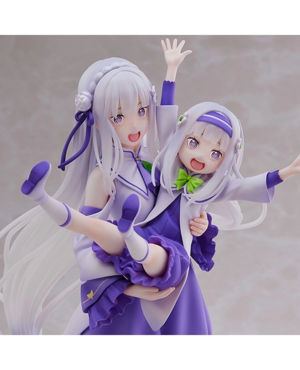 S-Fire Re:ZERO -Starting Life in Another World- Figure Emilia & Childhood Emilia