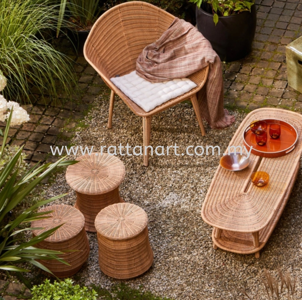 RATTAN COFFEE TABLE