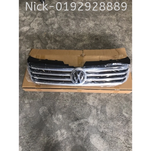 VOLKSWAGEN PASSAT B7 FRONT GRILLE ( NEW GRILLE WITH LOGO )