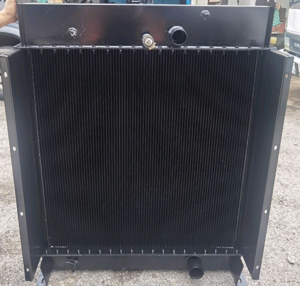 Generator New Or Recoil Cummins NT855 250Kva /300Kva /350Kva /400Kva Radiator 