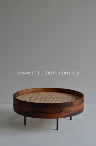 WOODEN COFFEE TABLE WITH RATTAN NETTING