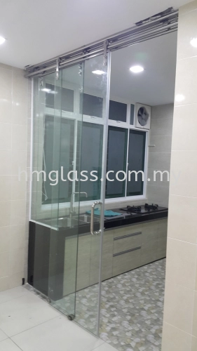 Frameless Sliding Washroom Door