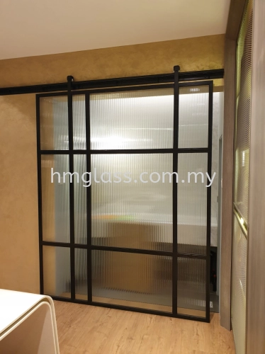 Black Frame Aluminum Door