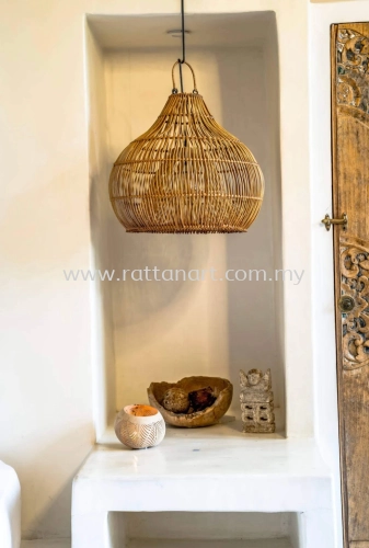 RATTAN PENDANT LIGHT