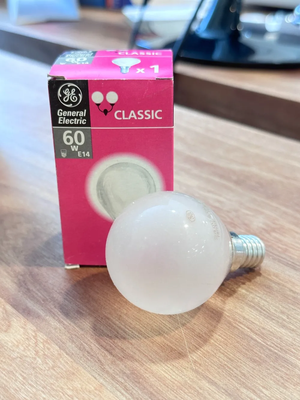 GE E14 60W 240V PING PONG BULB-FROSTED (X10 UNITS)