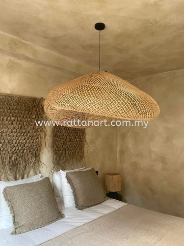 RATTAN PENDANT LIGHT