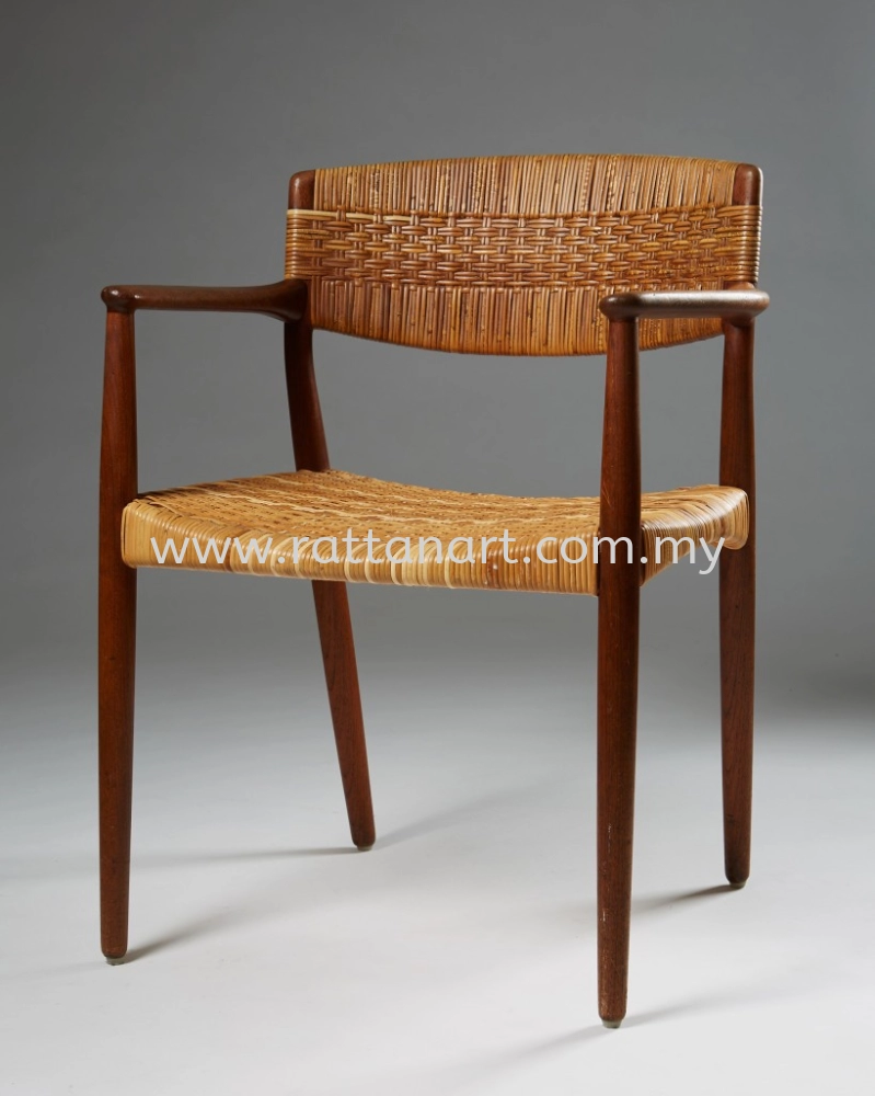 WOODEN RATTAN DINING CHAIR