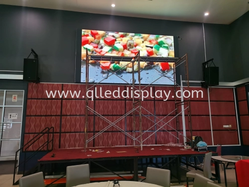 W4.48M x H2.24M P4 Indoor LED Display Board (Full Color) 