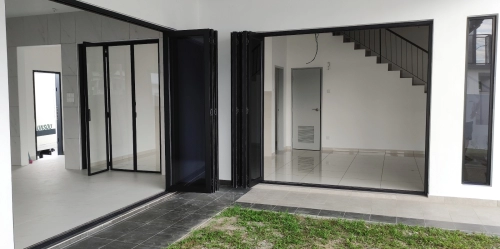 Performance Folding Door