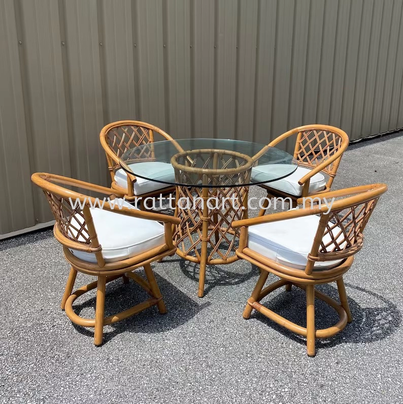 RATTAN DINING SET