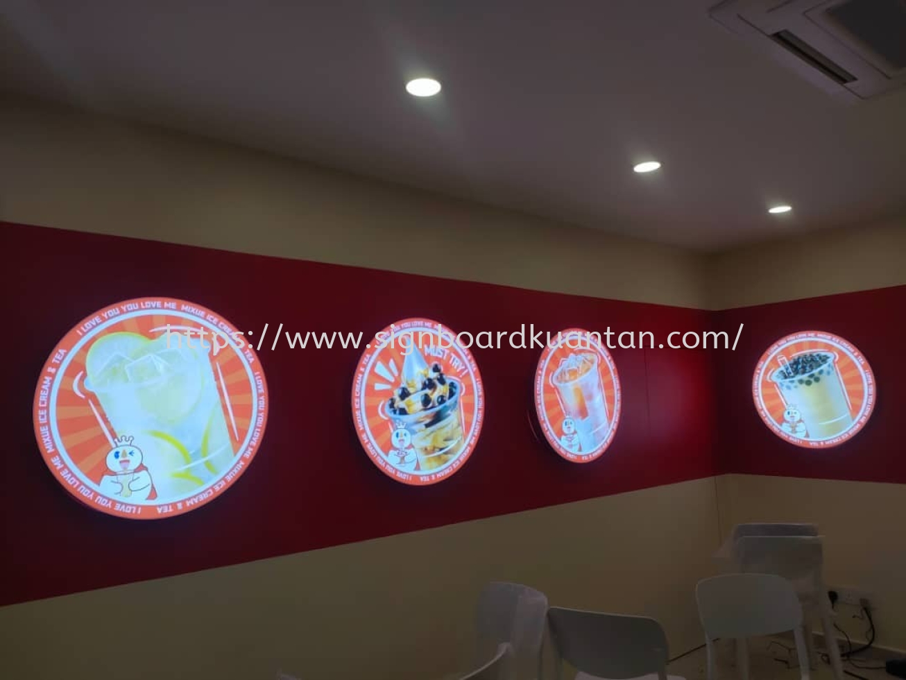 MIXUE KEDAI MINUMAN DAN AISKRIM OUTDOOR & INDOOR 3D LED FRONTLIT SIGNAGE & WALLPAPER PRINTING  