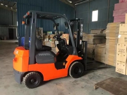 Engine Forklift, Battery Forklift, Battery Reachtruck - New, Recond,Reconditioned, Used Forklift Rental Melaka Malaysia