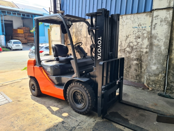 USED TOYOTA 8FD 2.5 TON DIESEL FORKLIFT USED DIESEL FORKLIFT FOR SALES Selangor, Malaysia, Kuala Lumpur (KL), Shah Alam Service, Supplier  | Megah Equipment Sdn Bhd