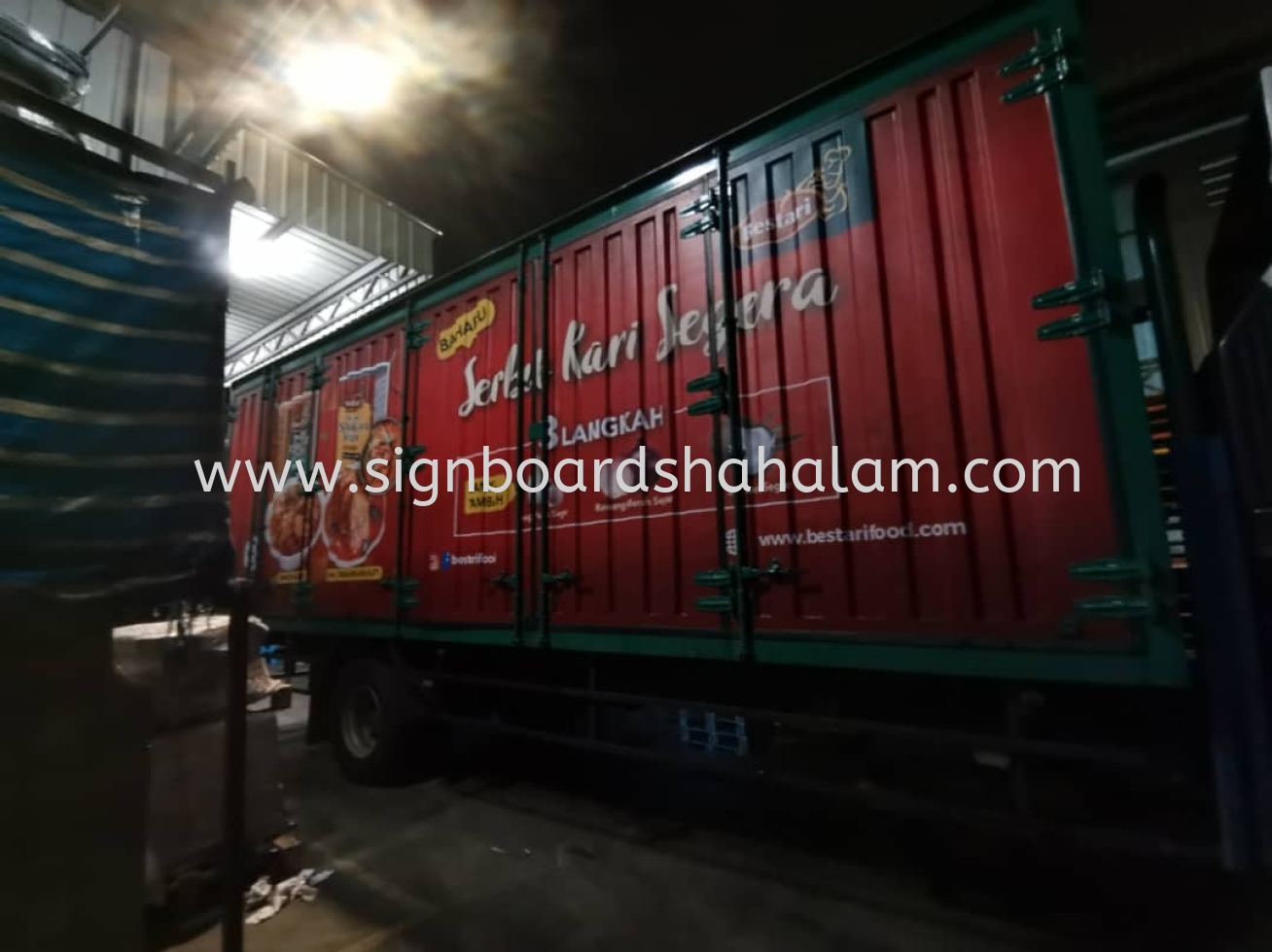 TRUCK LORRY & VAN STICKER PRINTING  