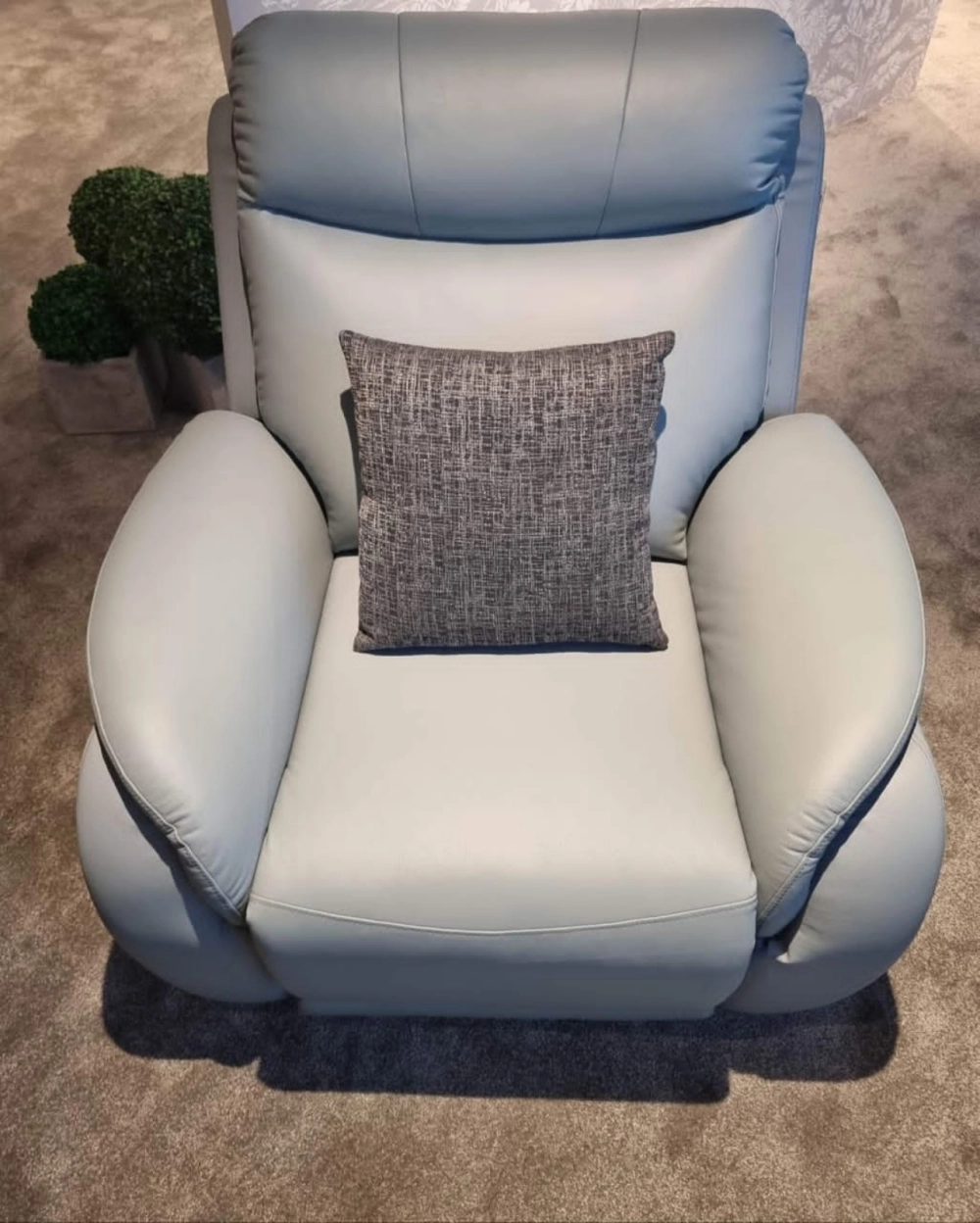 Vienna One Seater Sofa Recliner Designer