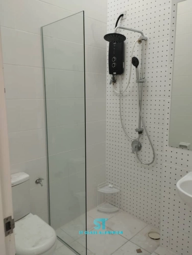 Fixed Shower Screen 