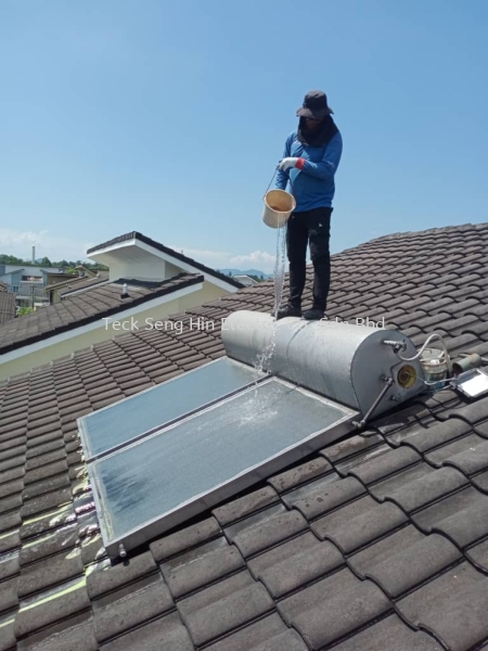 Bandar Sri Klebang, Chemor SERVICE & MAINTENANCE CLEANING & CHEMICAL SERVICE SOLAR FLAT PANEL Perak, Malaysia, Ipoh Supplier, Suppliers, Supply, Supplies | Teck Seng Hin Electric Co. Sdn Bhd