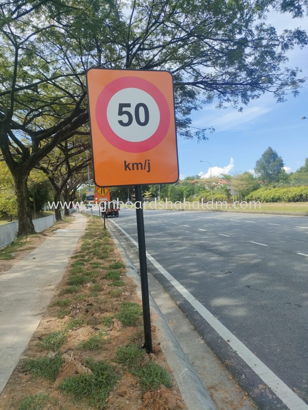 ROAD SIGNAGE INSTALL & SUPPLY AT KUALA LUMPUR 