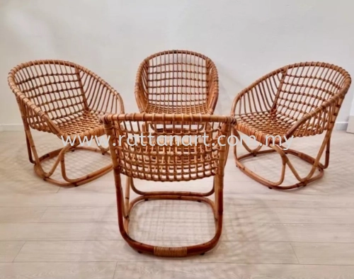 RATTAN LOUNGE CHAIR