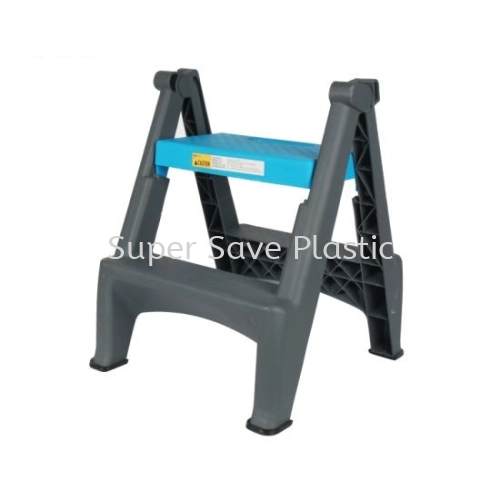 V-345 DURABLE FOOT LADDER