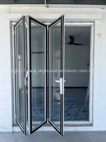 Folding Door at Bukit Tinggi