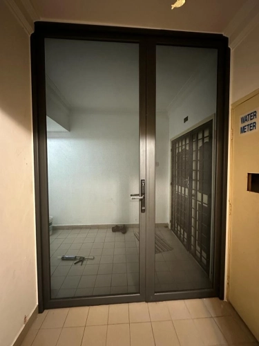 Security Stainless Steel Mosquito Wire Mesh Swing Door @ Taman Tampoi Utama