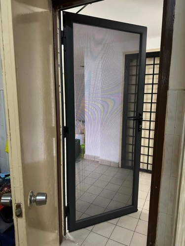 Security Stainless Steel Mosquito Wire Mesh Swing Door @ Taman Tampoi Utama